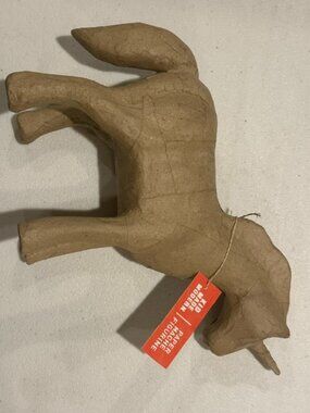 NEW Kid Made Modern Paper Mache Unicorn